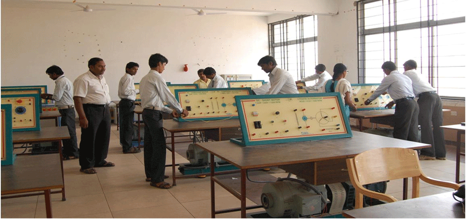 S.E.T. Polytechnic campus photograph 58