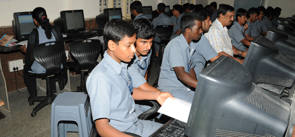 S.E.T. Polytechnic campus photograph 45