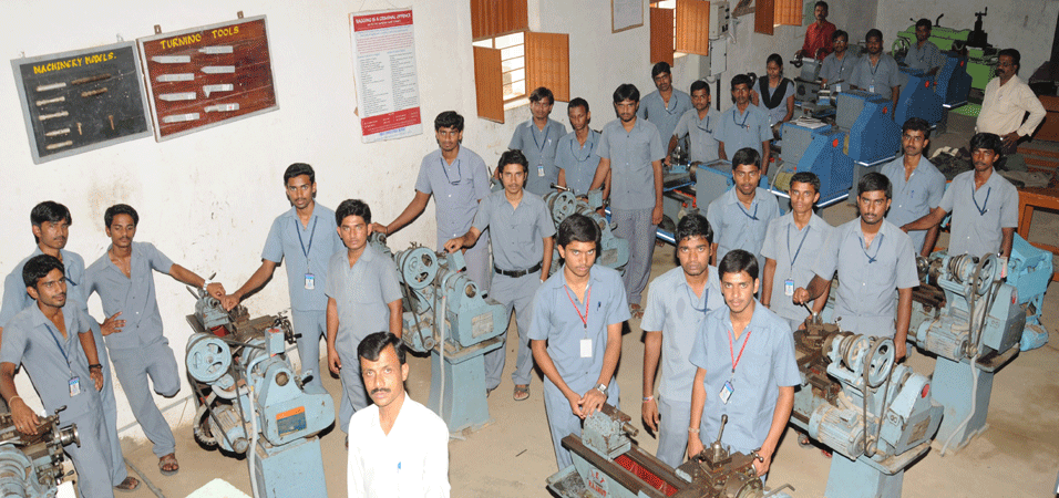 S.E.T. Polytechnic campus photograph 38