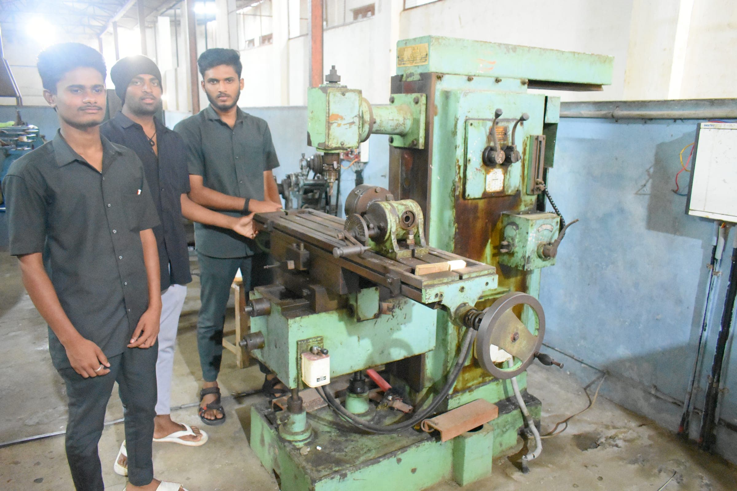 S.E.T. Polytechnic campus photograph 13