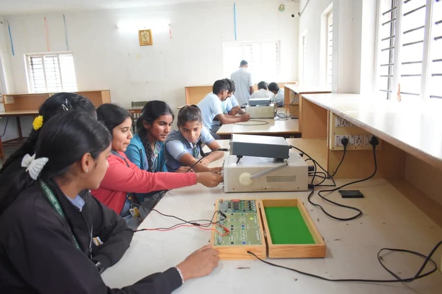 Electronics & Communication Engineering students at work